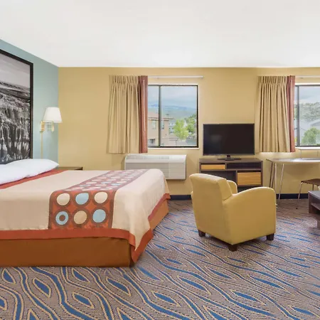 Super 8 By Wyndham Cedar City Hotel Exterior photo