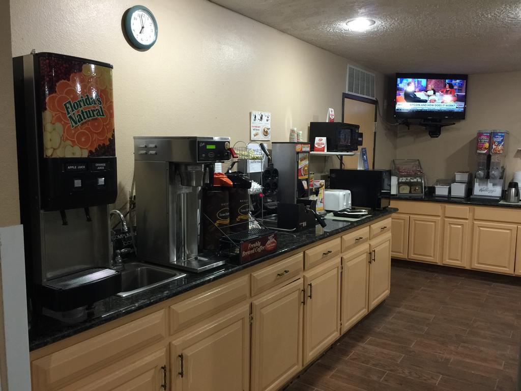 Super 8 By Wyndham